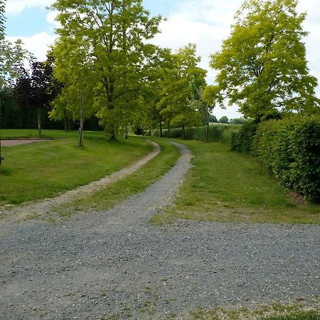 Maison De Campagne Avec Cuisine Equipee Et Wifi, Proche Nature Et Activites Aquatiques - Fr-1-410-198 Epineu-le-Chevreuil ภายนอก รูปภาพ